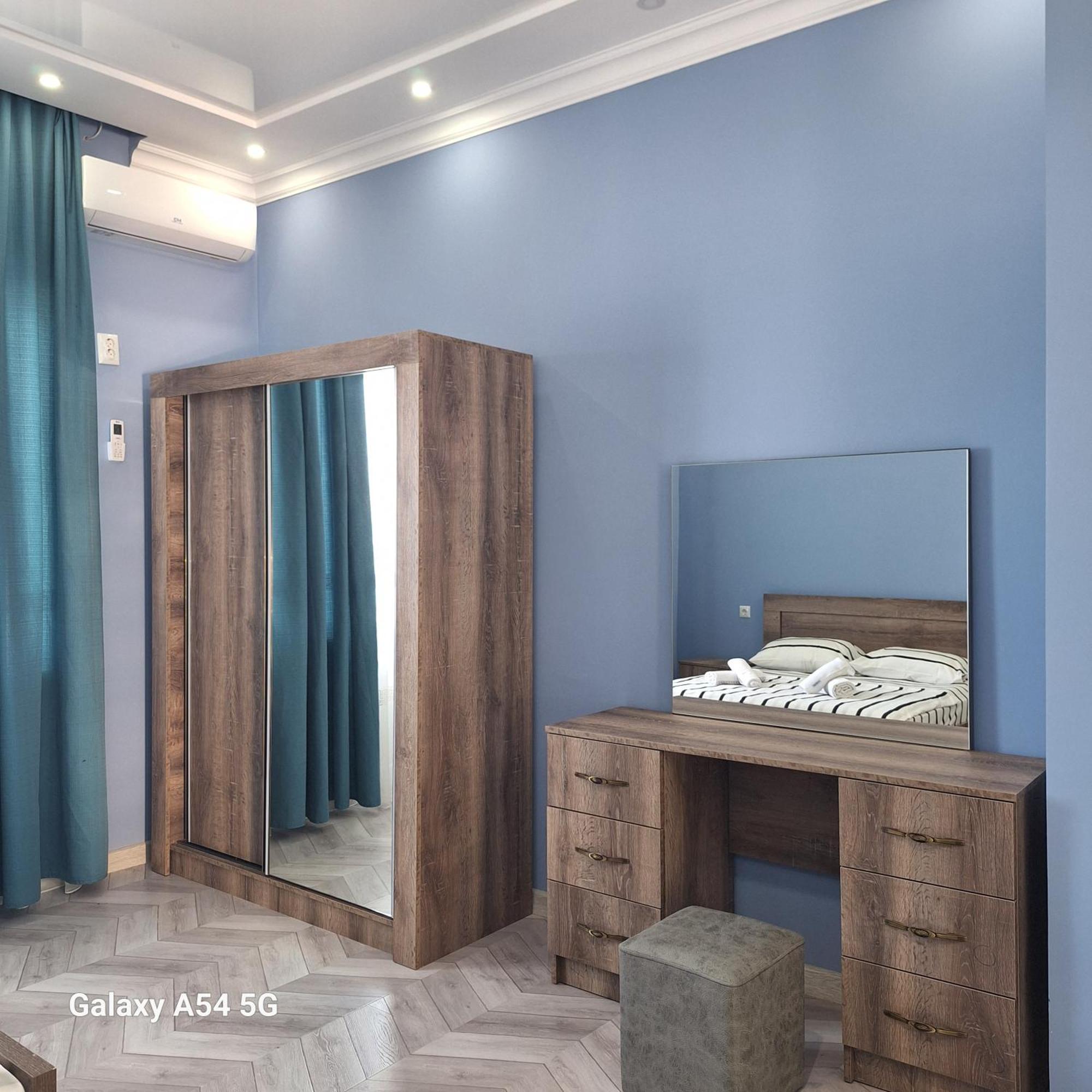 David Guest House Сарпи Стая снимка